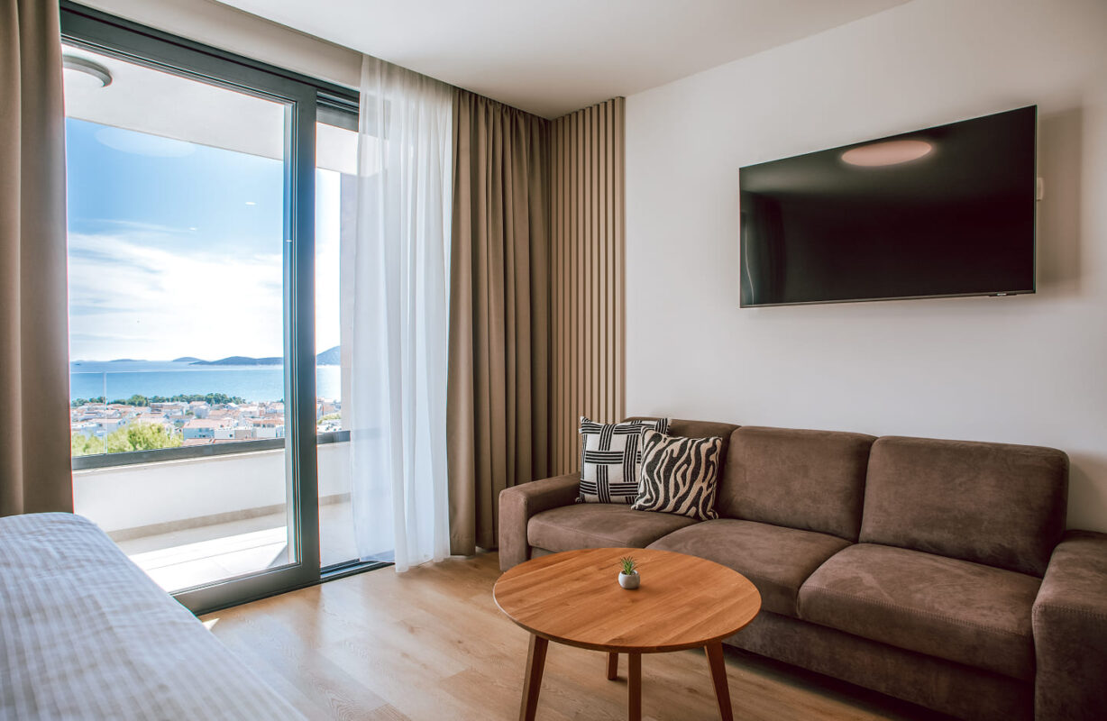 leftguestroom2